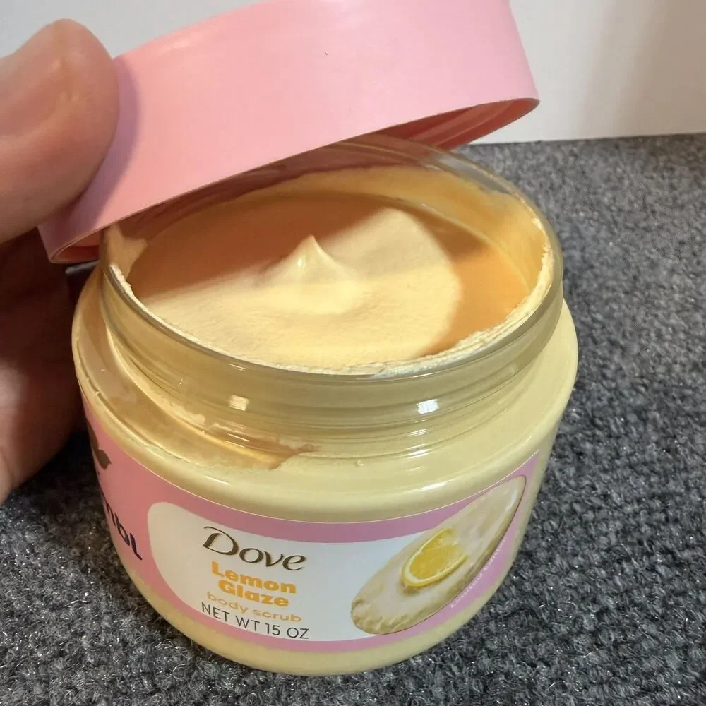 Dove brand style